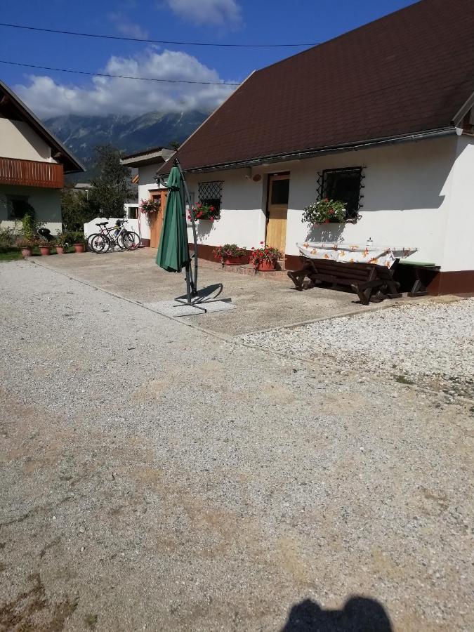 Apartma Pr' Vok Lesce  Exterior foto